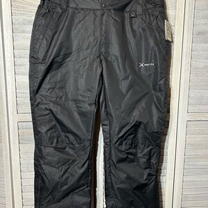 Arctix Black Outdoor Pants with Water-Resistant Material and Relaxed Fit